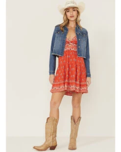 Shyanne Women's Light Denim Cropped Fray Jacket 7 Shyanne Women's Light Denim Cropped Fray Jacket -Deals Grace Apparel Store 2000358722 412 P4