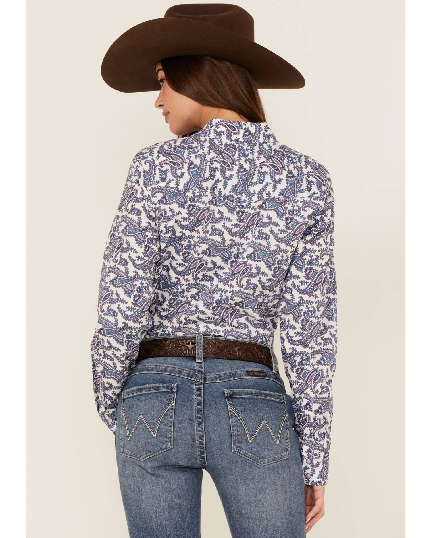 Cinch Women's Paisley Print Long Sleeve Snap Western Shirt 4 Cinch Women's Paisley Print Long Sleeve Snap Western Shirt - Image 4