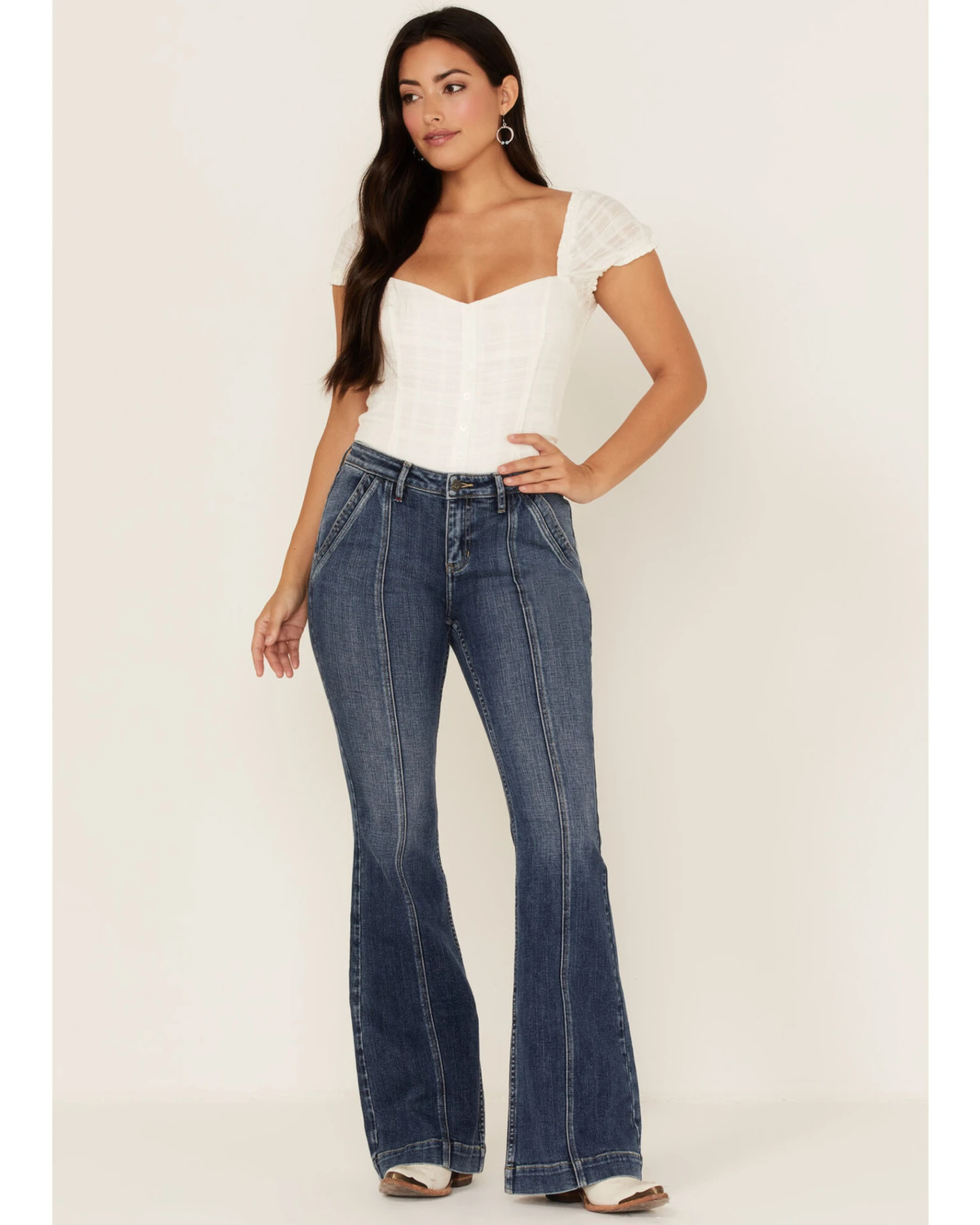 Idyllwind Women's Front Seam High Rise Flare Jeans 1 Idyllwind Women's Front Seam High Rise Flare Jeans