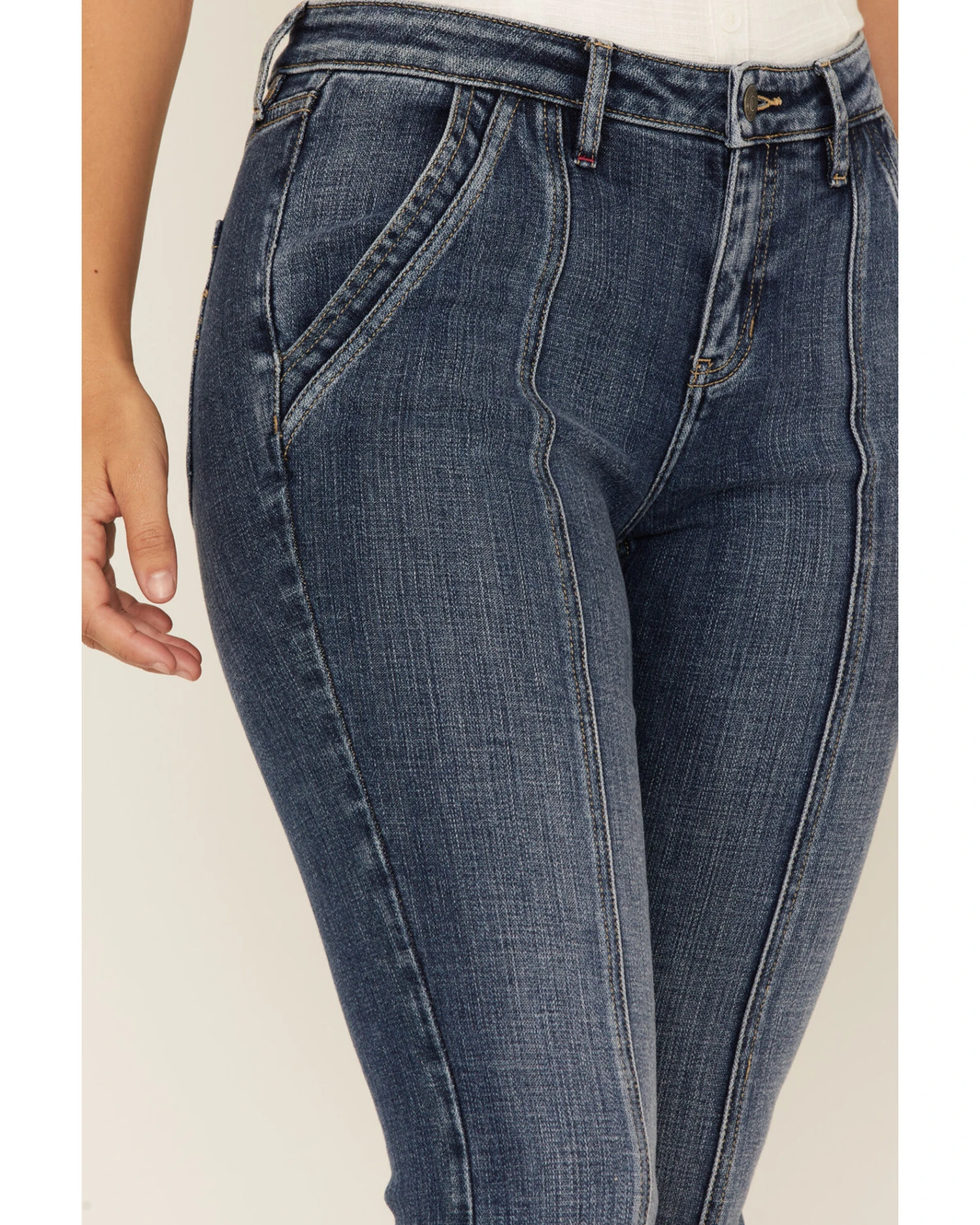 Idyllwind Women's Front Seam High Rise Flare Jeans 2 Idyllwind Women's Front Seam High Rise Flare Jeans - Image 2