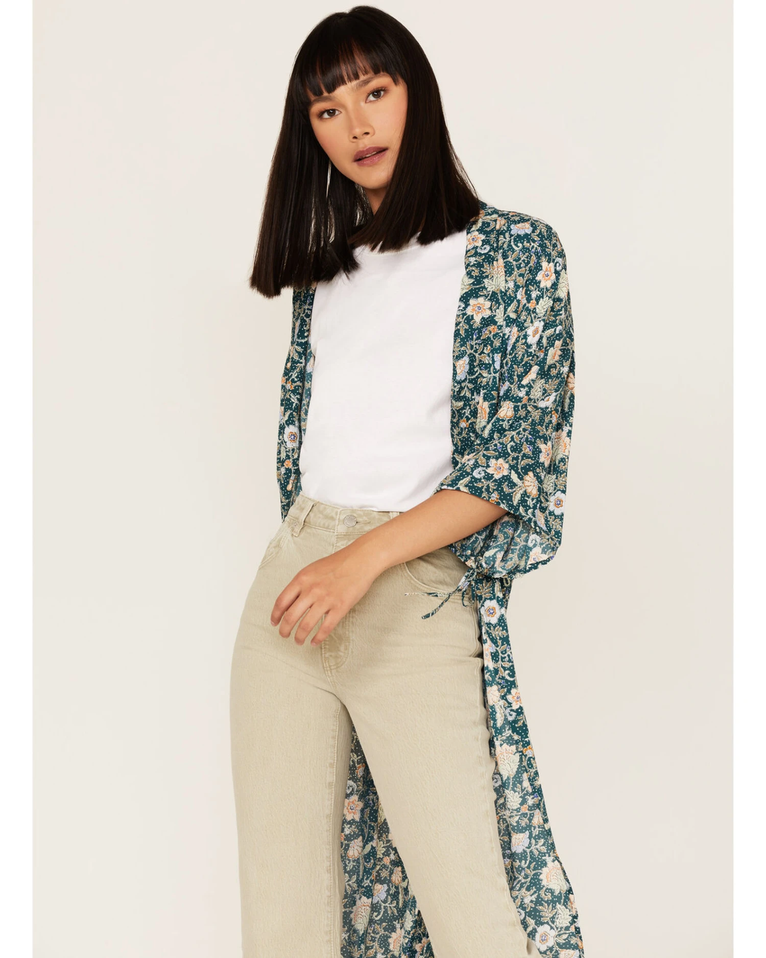 Shyanne Women's Floral Print Kimono 3 Shyanne Women's Floral Print Kimono - Image 3