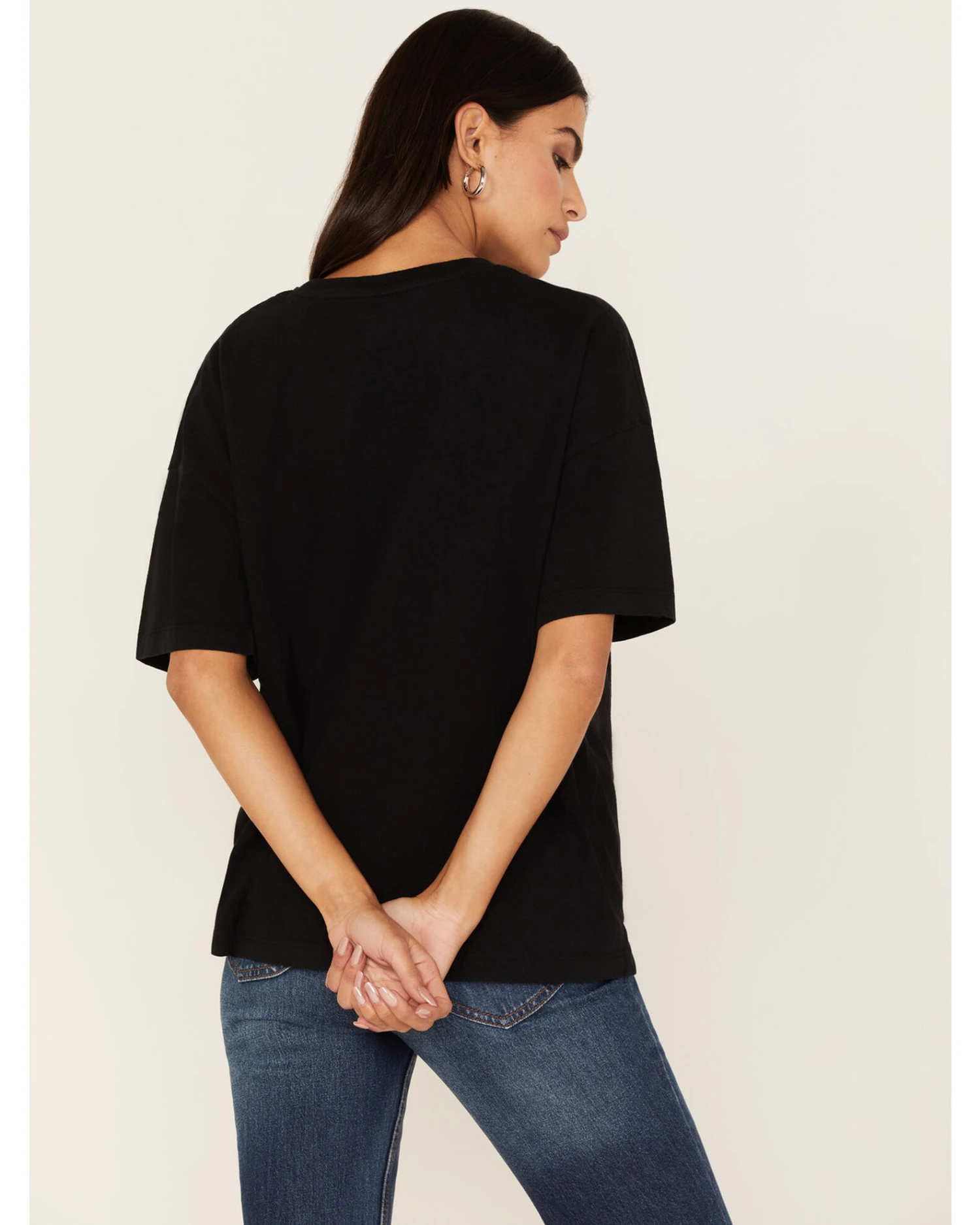 Wrangler Women's Est 1947 Fire Logo Graphic Girlfriend Tee 4 Wrangler Women's Est 1947 Fire Logo Graphic Girlfriend Tee - Image 4