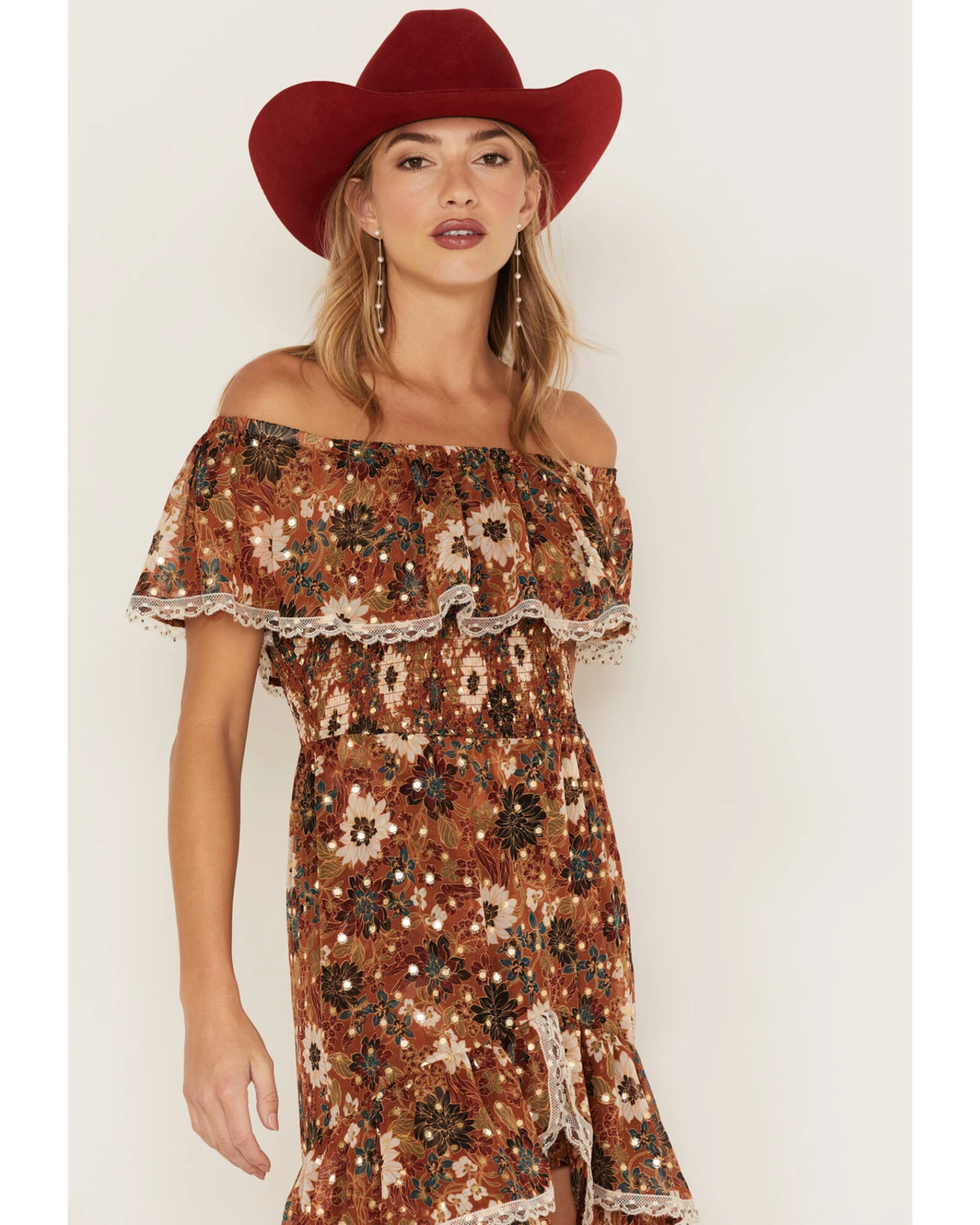 Shyanne Women's Floral Print Off-Shoulder Ruffle Maxi Dress 2 Shyanne Women's Floral Print Off-Shoulder Ruffle Maxi Dress - Image 2