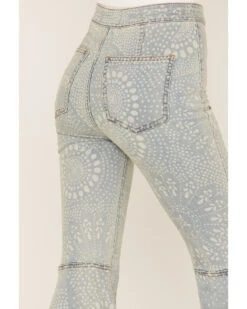 Free People Women's Light Wash High Rise Geo Print Just Float On Flare Jeans -Deals Grace Apparel Store 2000374737 412 P4