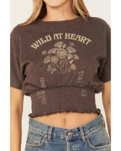 Cleo + Wolf Women's Wild At Heart Smocked Graphic Tee -Deals Grace Apparel Store 2000374814 240 P3