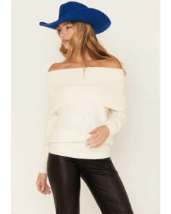 Shyanne Women's Off The Shoulder Cable Knit Sweater