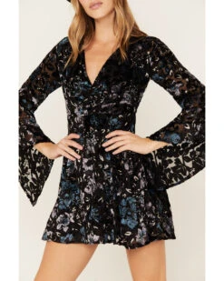 Shyanne Women's Flare Sleeve Burn Out Velvet Dress 6 Shyanne Women's Flare Sleeve Burn Out Velvet Dress -Deals Grace Apparel Store 2000380655 001 P3