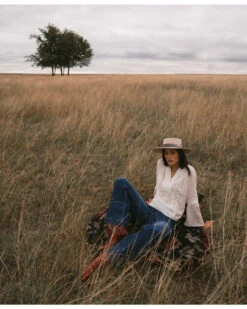 Idyllwind Women's Memphis Bell Sleeve Crochet Top