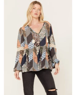 Cleo + Wolf Women's Dobbie Patchwork Top