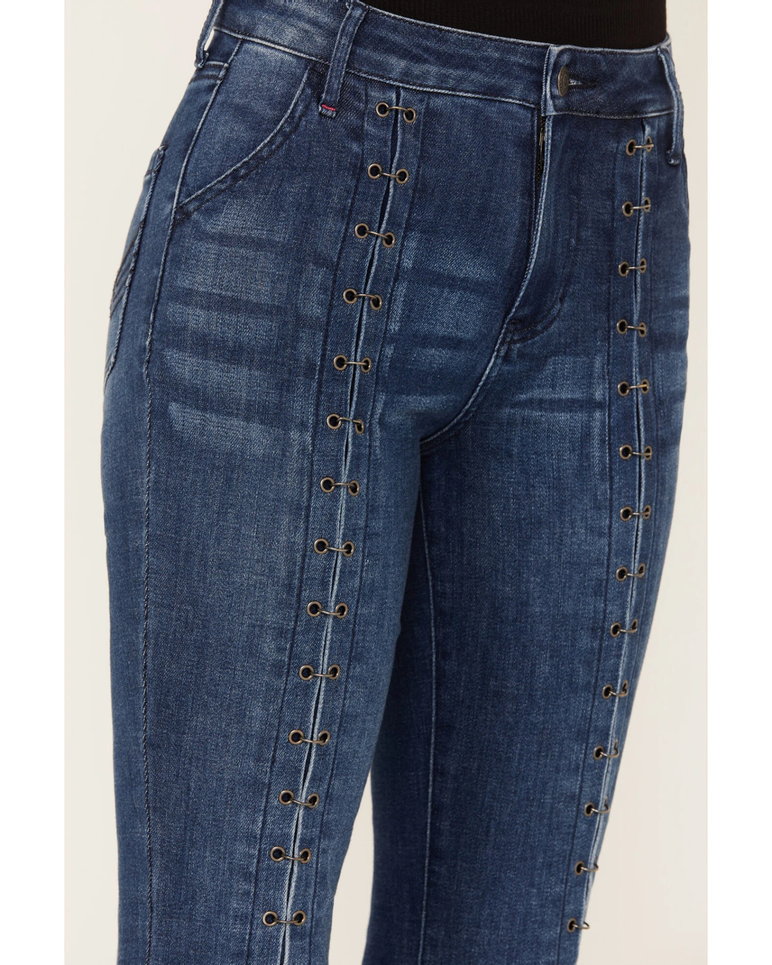 Idyllwind Women's Arena Avenue High Risin' Flare Jeans 2 Idyllwind Women's Arena Avenue High Risin' Flare Jeans - Image 2