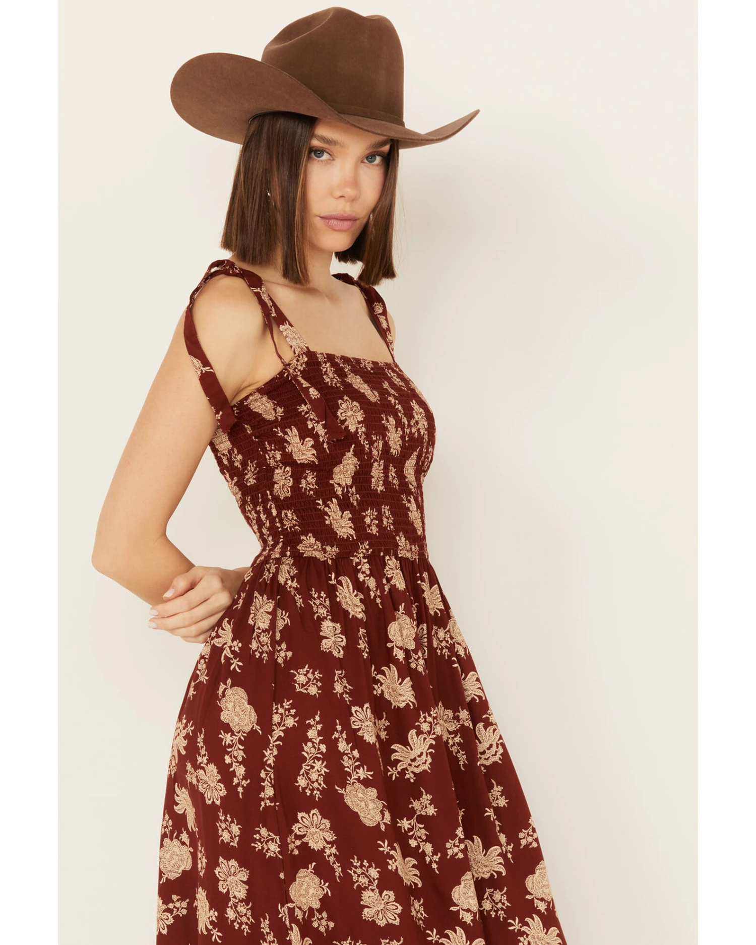 Cotton & Rye Women's Floral Print Sleeveless Midi Dress 2 Cotton & Rye Women's Floral Print Sleeveless Midi Dress - Image 2