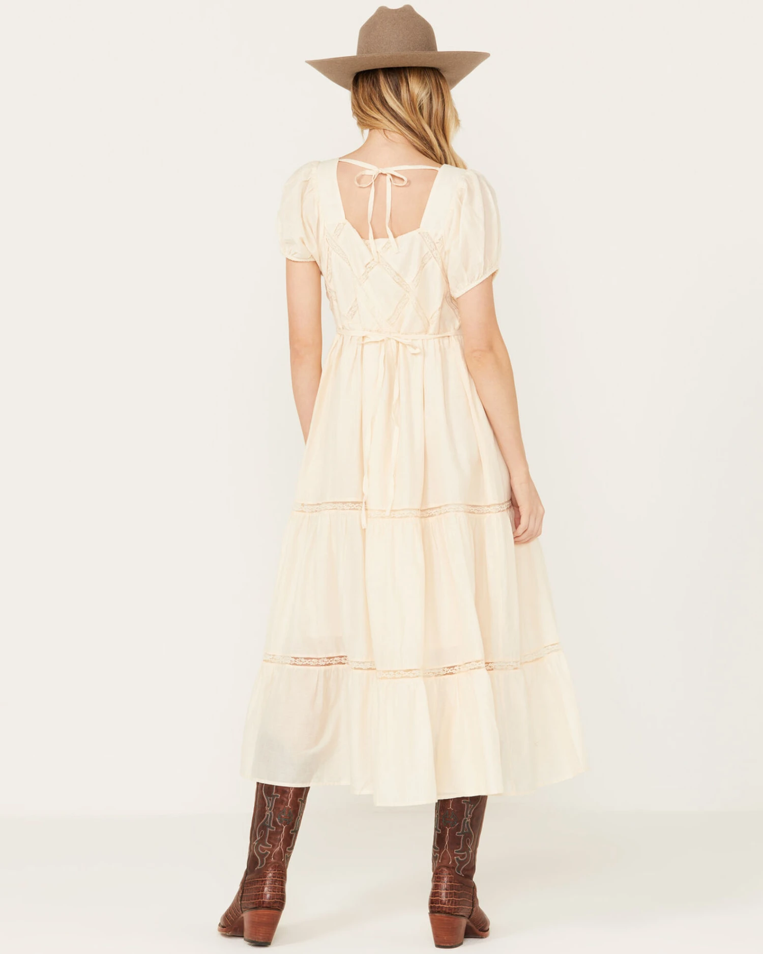 Band Of The Free Women's Crochet Trim Front Maxi Dress 4 Band Of The Free Women's Crochet Trim Front Maxi Dress - Image 4