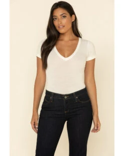 Wrangler Women's Dark Dynasty Ultimate Riding Q-Baby Jeans   -Deals Grace Apparel Store 350744 7460 P2